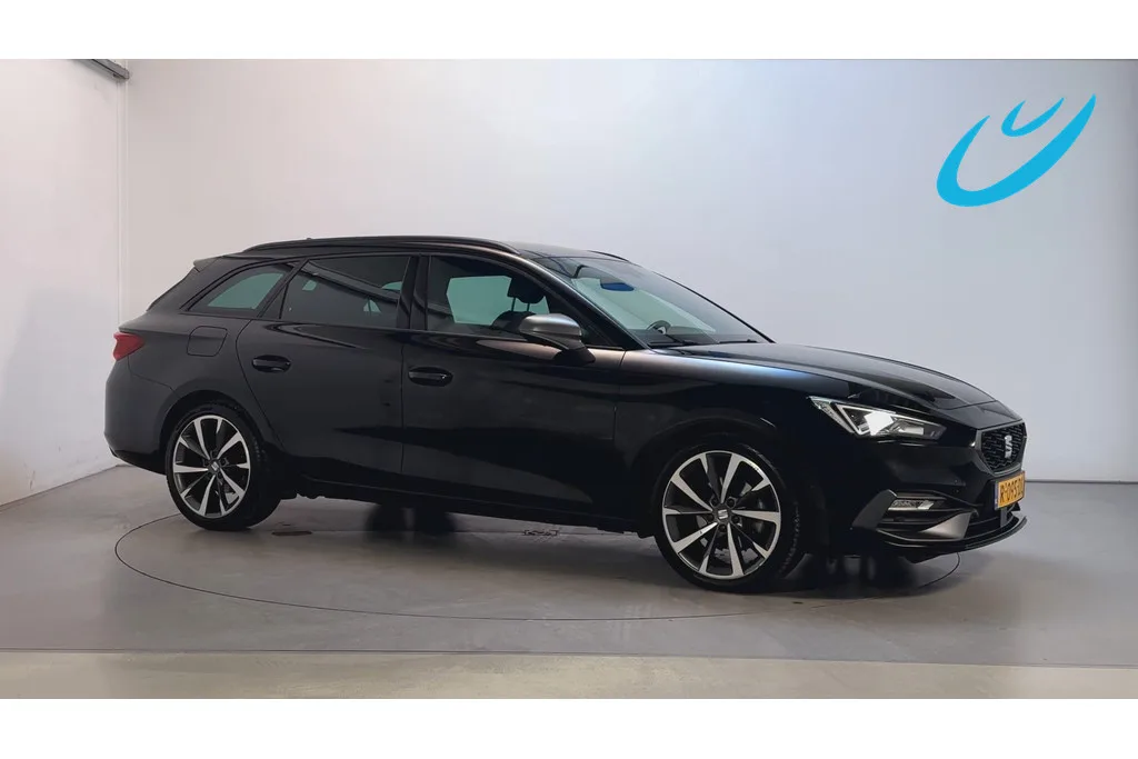 SEAT Leon Sportstourer (2022) — foto 1