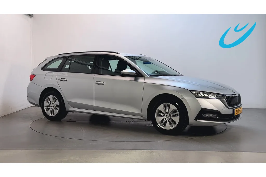 Škoda Octavia (2022) — foto 1