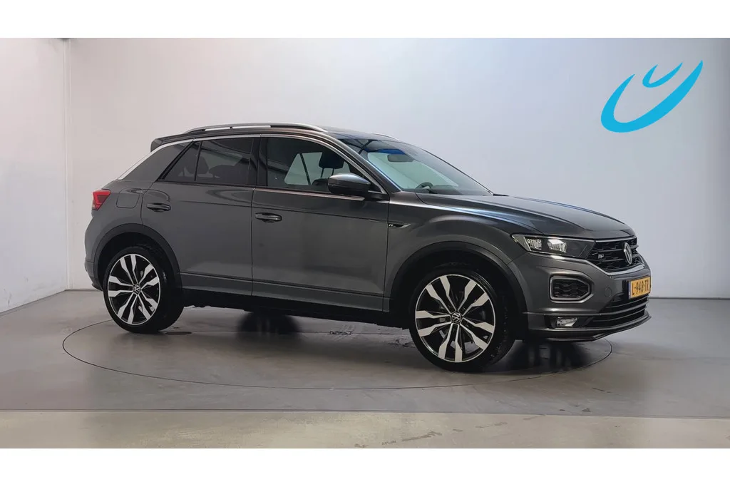 Volkswagen T-Roc (2021) — foto 1
