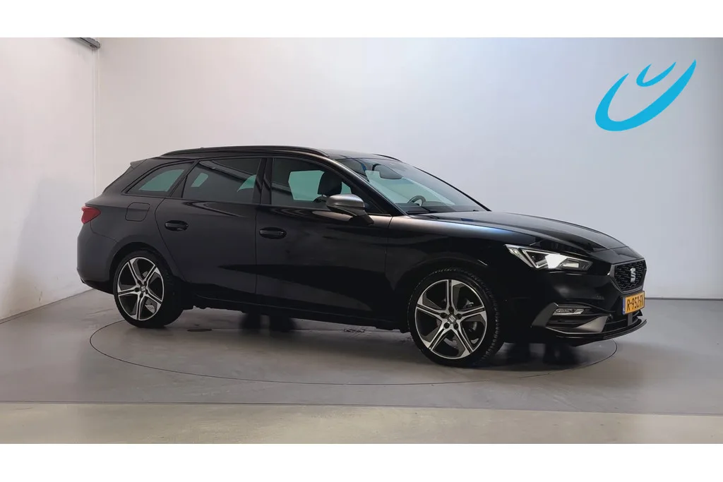 SEAT Leon Sportstourer (2022) — foto 1