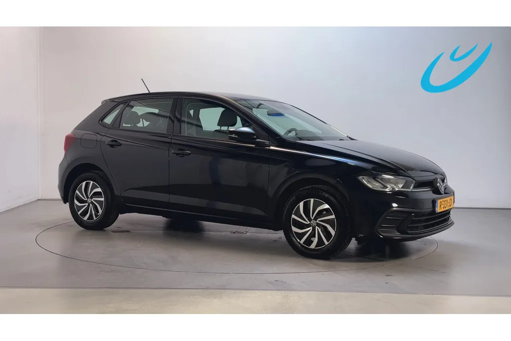 Volkswagen Polo (2022) — foto 1