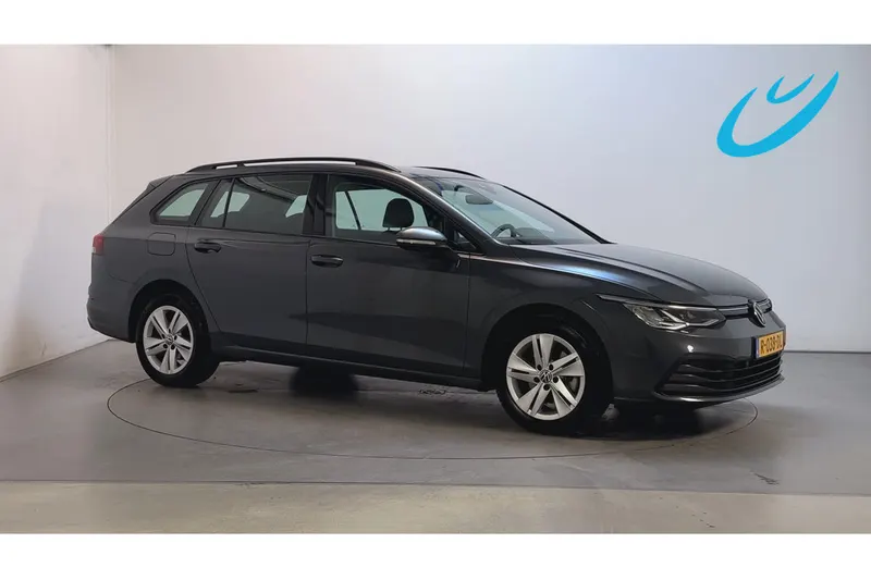 Volkswagen Golf (2022)