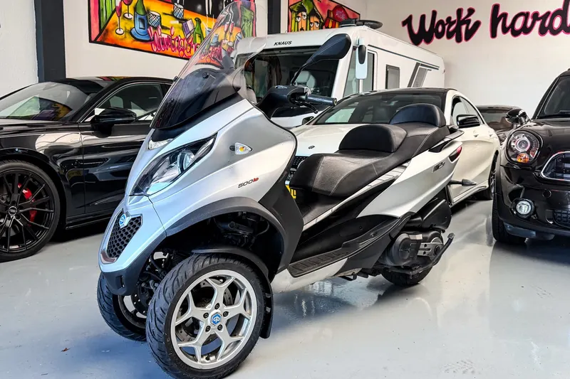 Piaggio Motorscooter 500 LT MP3 Sport LED Autorijbewijs (2016)