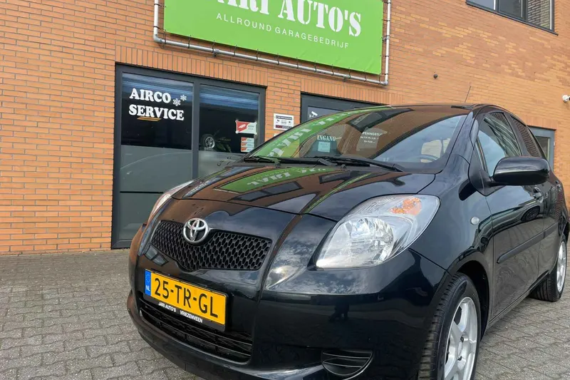 Toyota Yaris (2007)