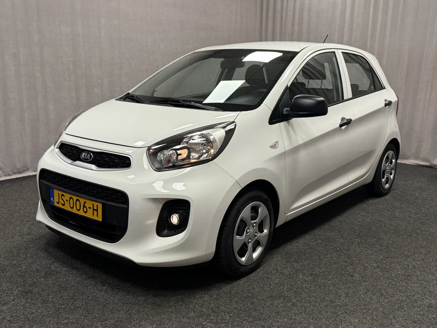 Kia Picanto (2016) — foto 1