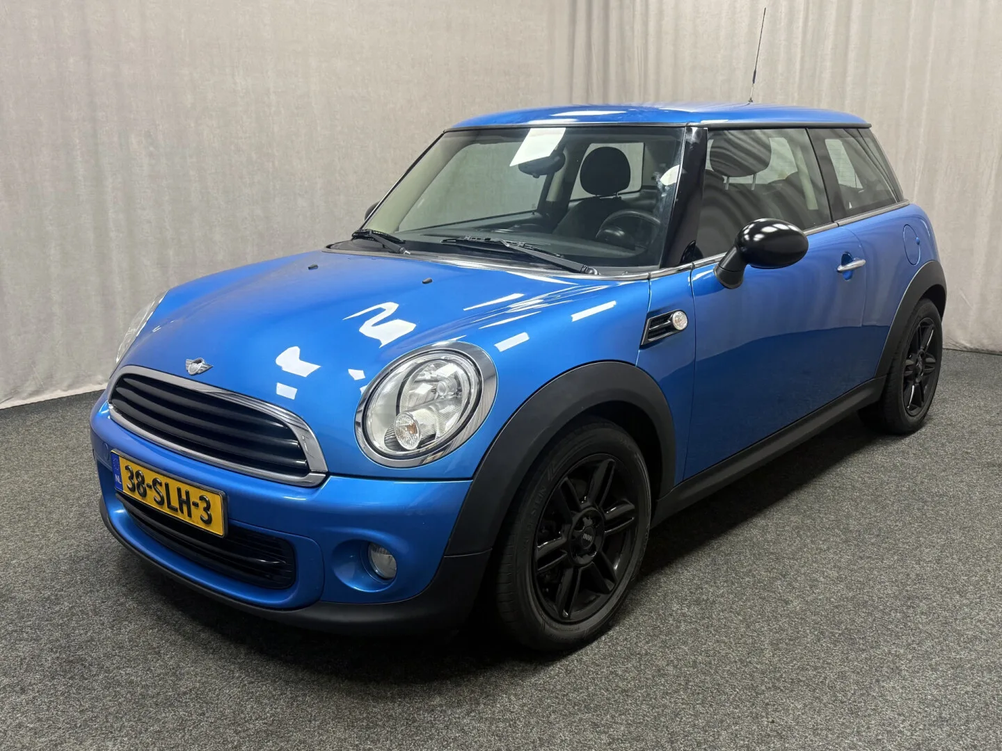 MINI One (2011) — foto 1