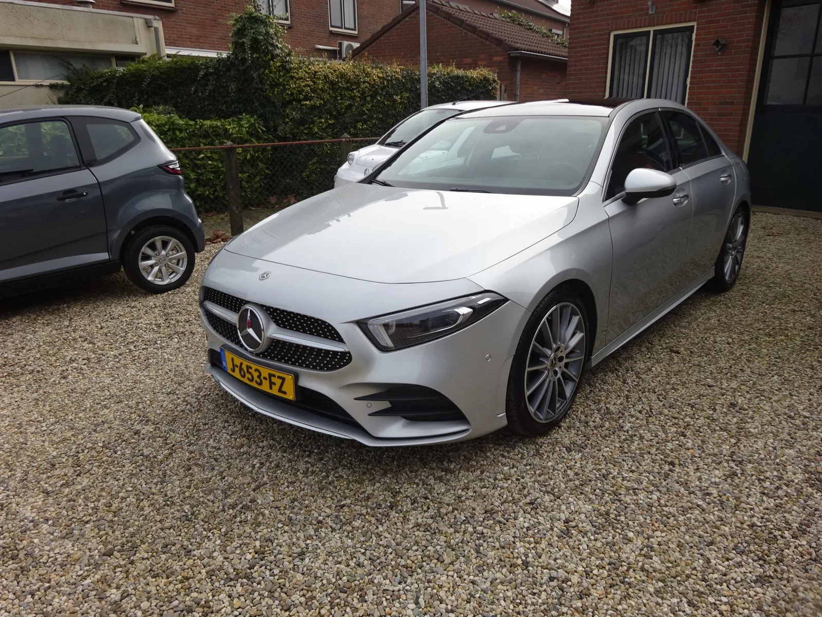 Mercedes-Benz A-Klasse (2019) — foto 1