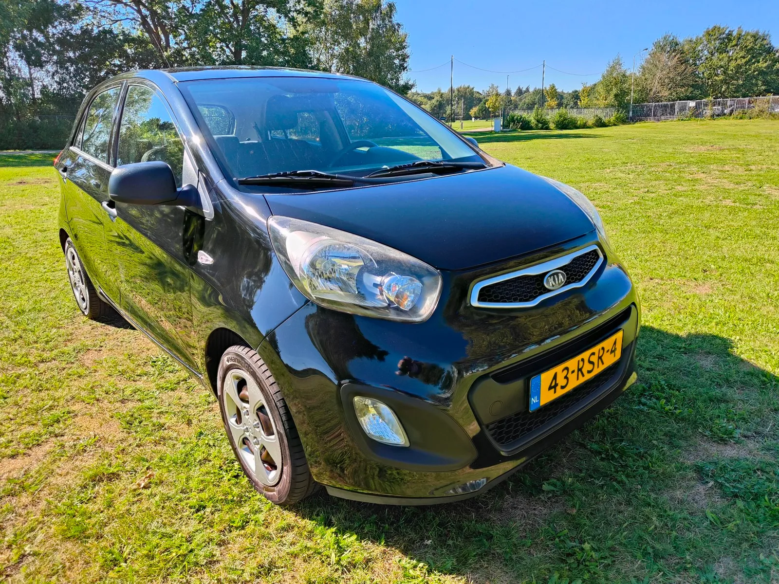 Kia Picanto (2012) — foto 1