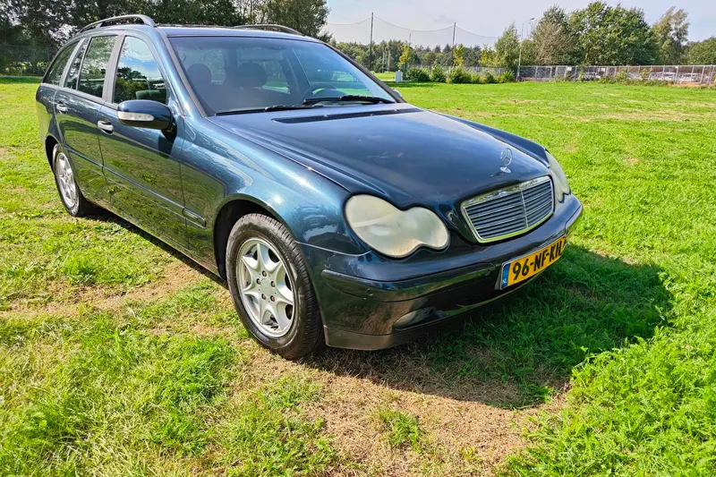 Mercedes-Benz C-Klasse (2003)