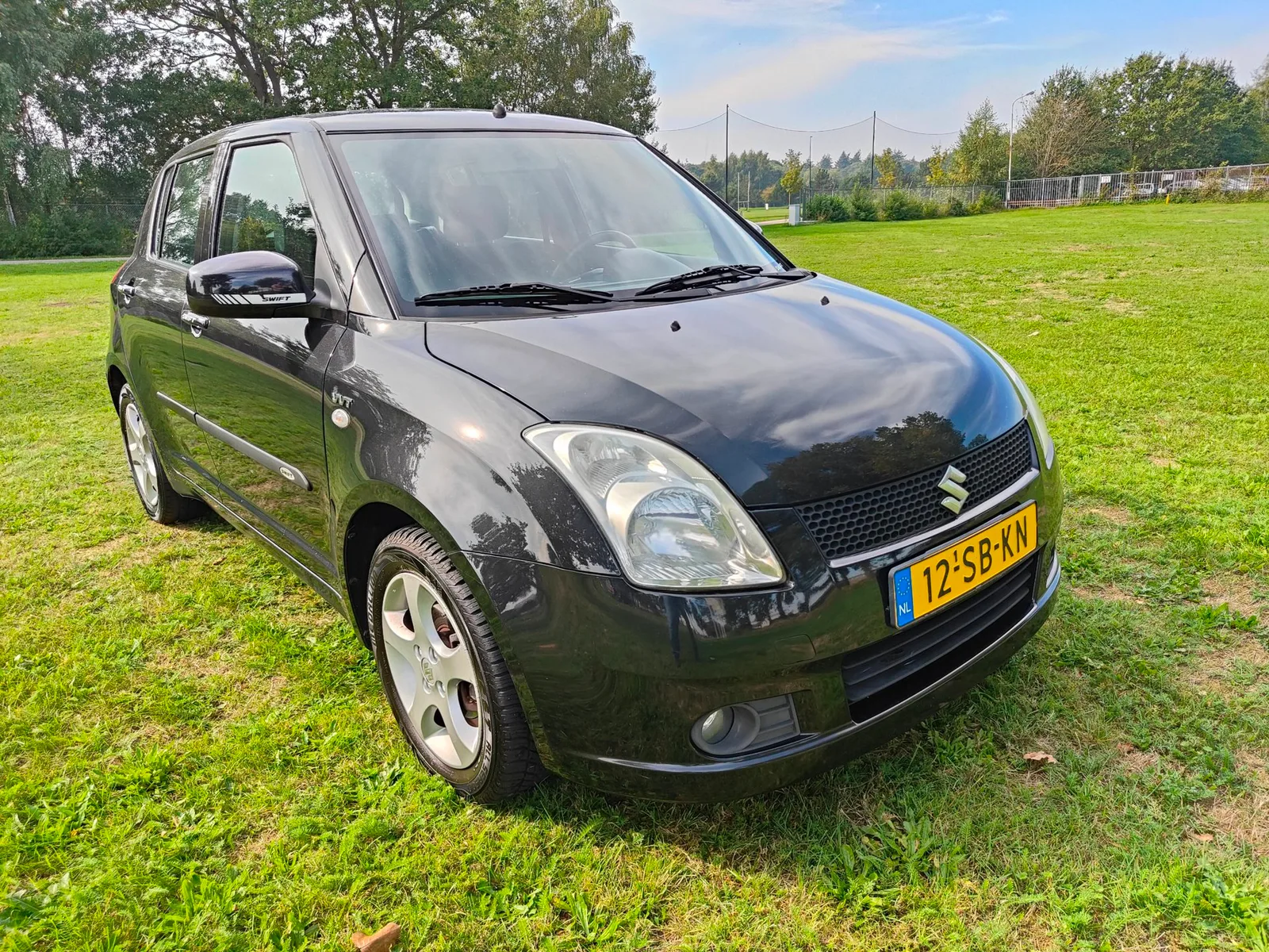 Suzuki Swift (2005) — foto 1