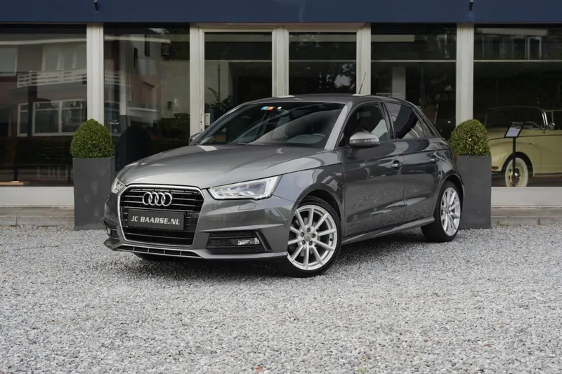 Audi A1 (0)