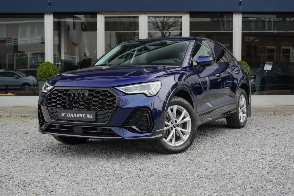 Audi Q3 Sportback (0) — foto 1