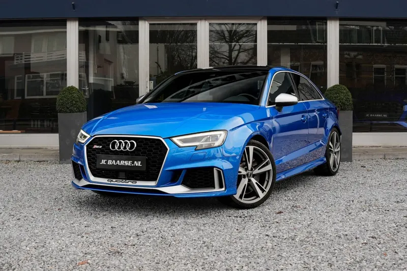 Audi RS 3 (0)