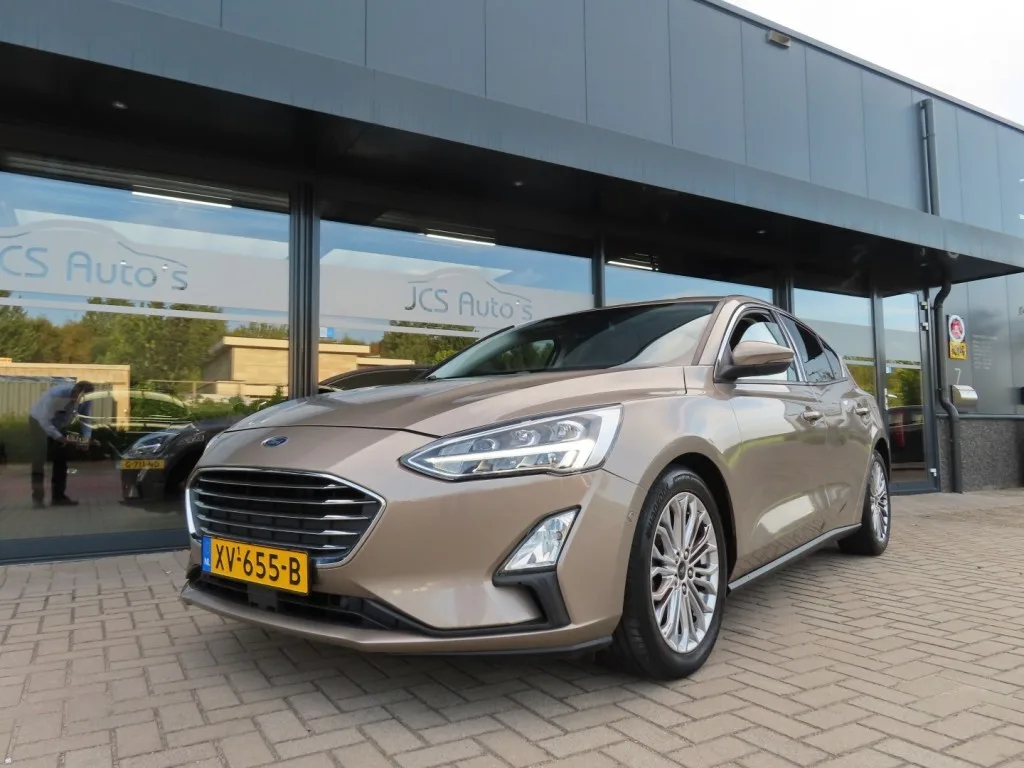 Ford Focus (2019) — foto 1