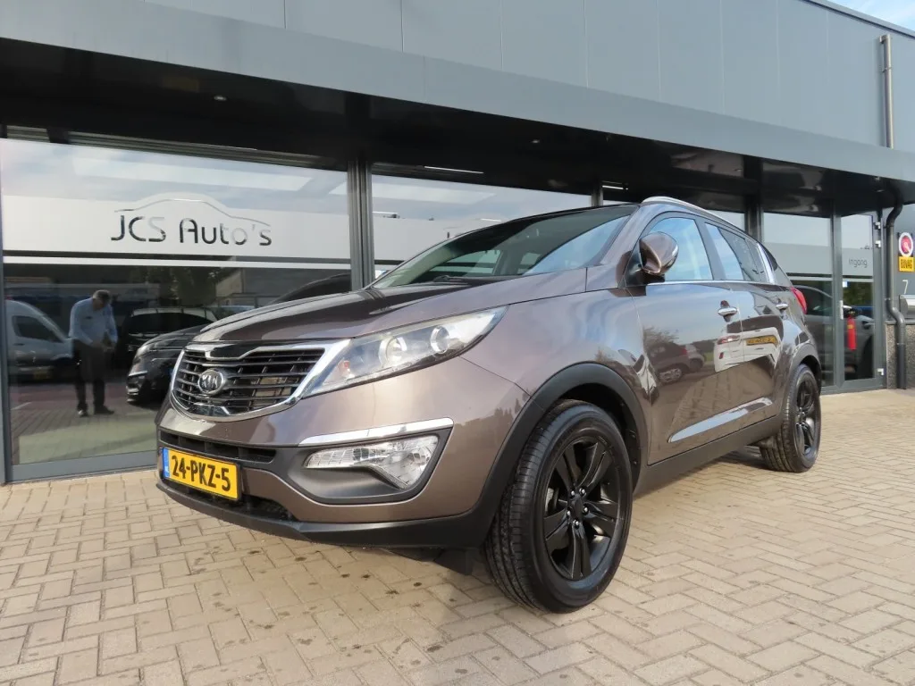 Kia Sportage (2011) — foto 1