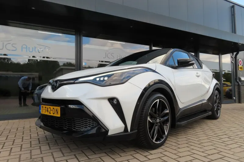 Toyota C-HR (2022)