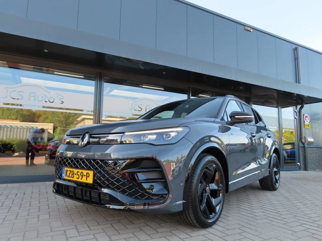 Volkswagen Tiguan (2025) — foto 1