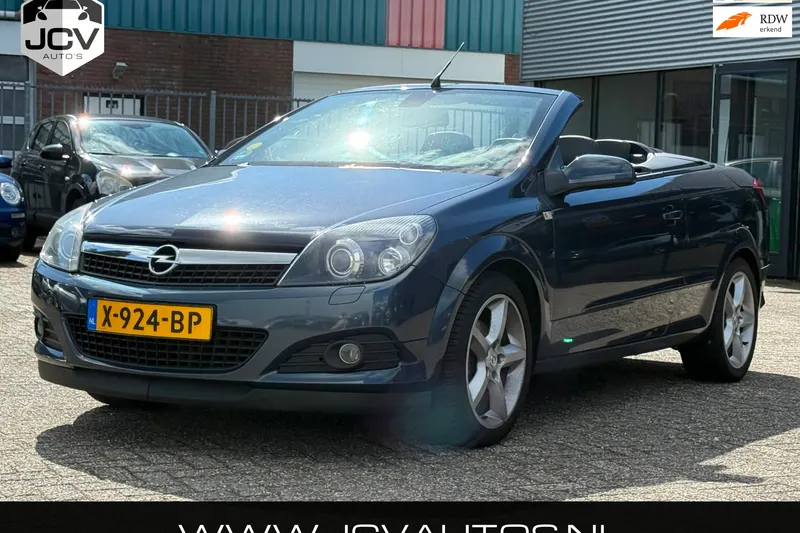 Opel Astra Twin Top (2008)
