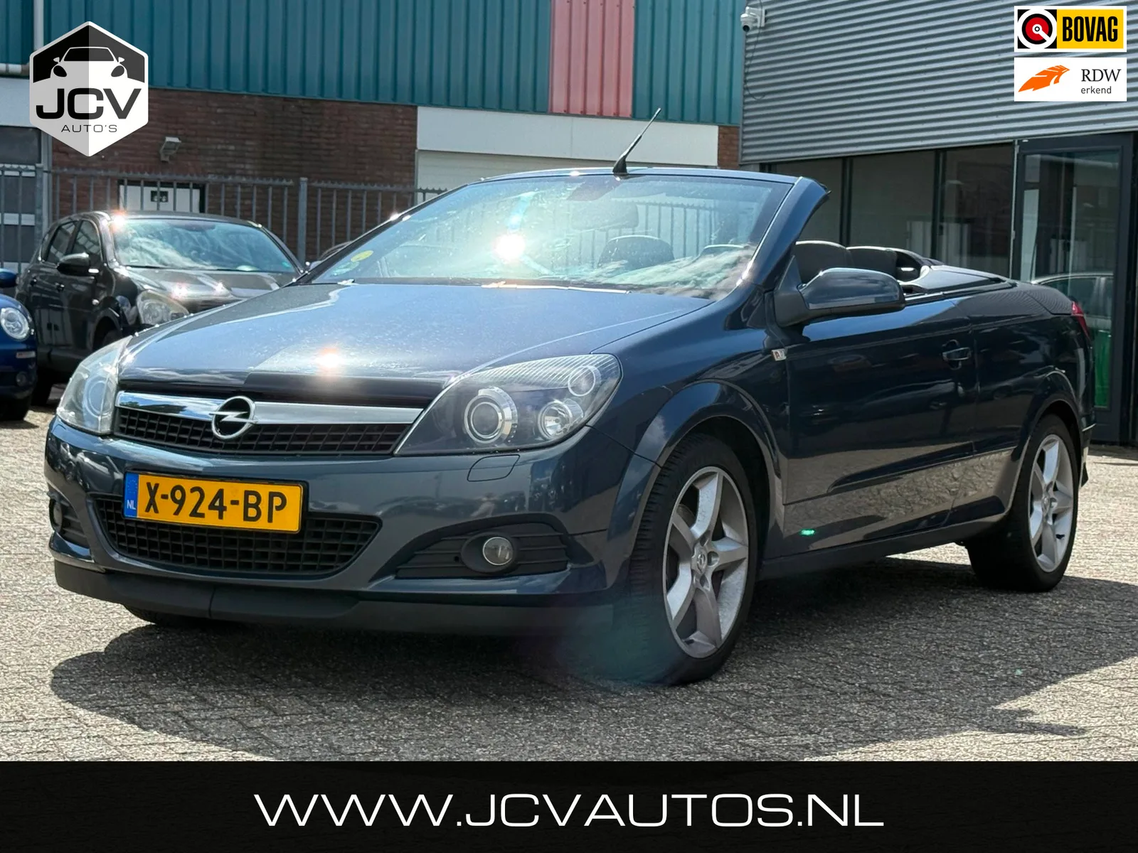 Opel Astra Twin Top (2008) — foto 1