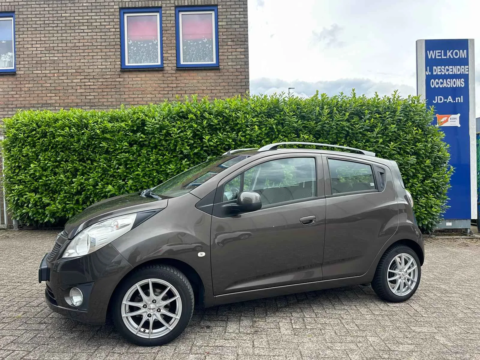 Chevrolet Spark (2012) — foto 1