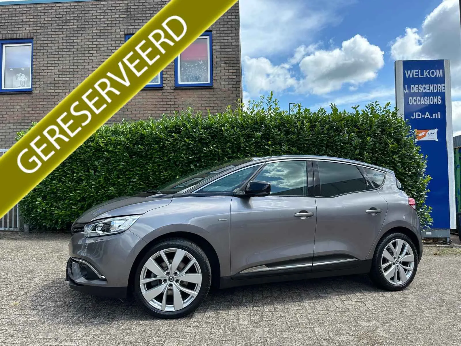 Renault Scénic (2019) — foto 1