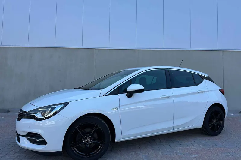 Opel Astra (2021)