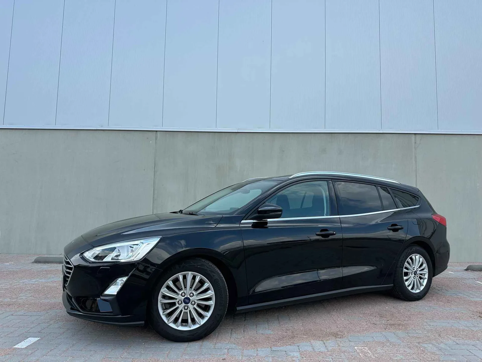 Ford Focus (2020) — foto 1