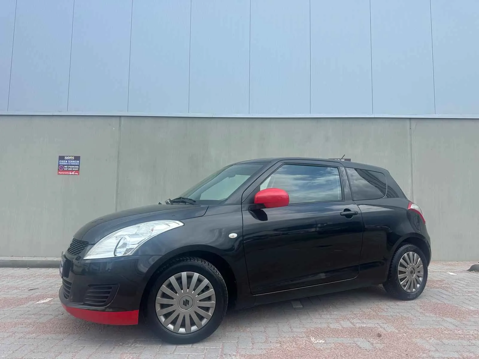 Suzuki Swift (2012) — foto 1