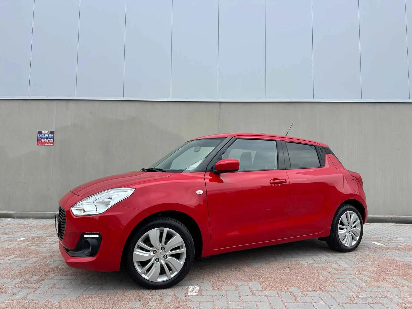 Suzuki Swift (2019) — foto 1