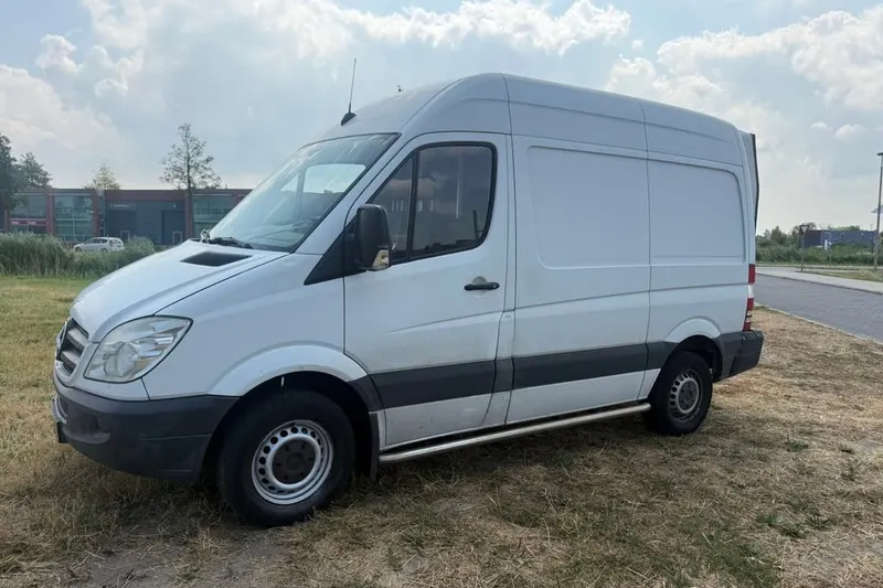 Mercedes-Benz Sprinter (2013)