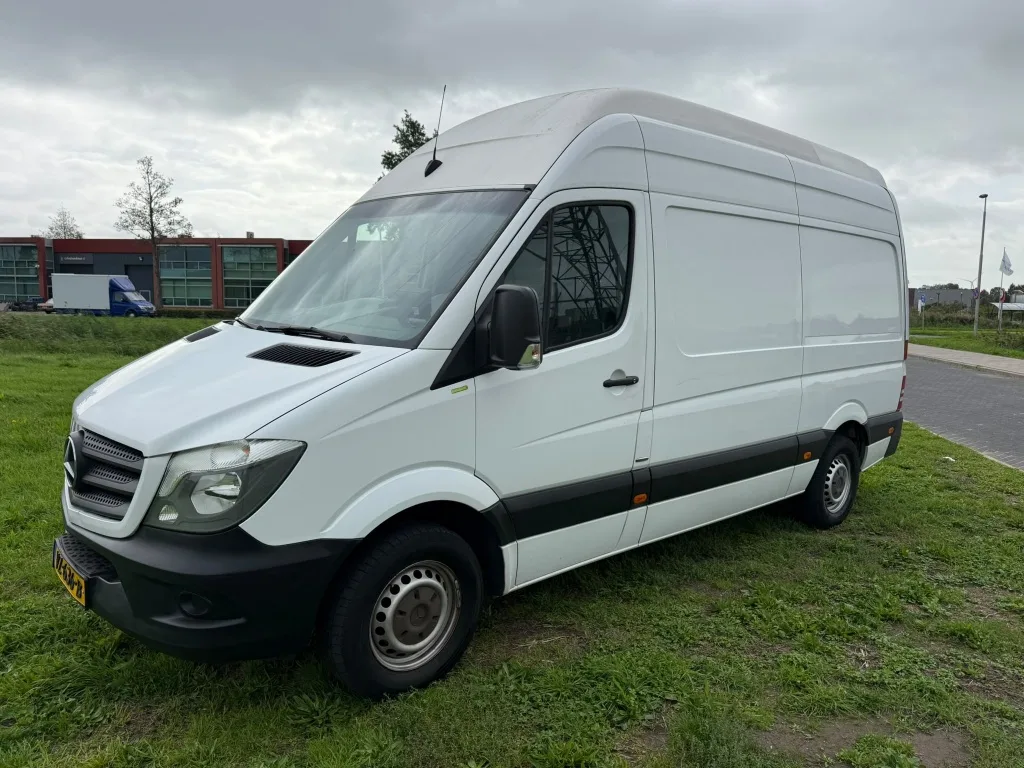 Mercedes-Benz Sprinter (2016) — foto 1