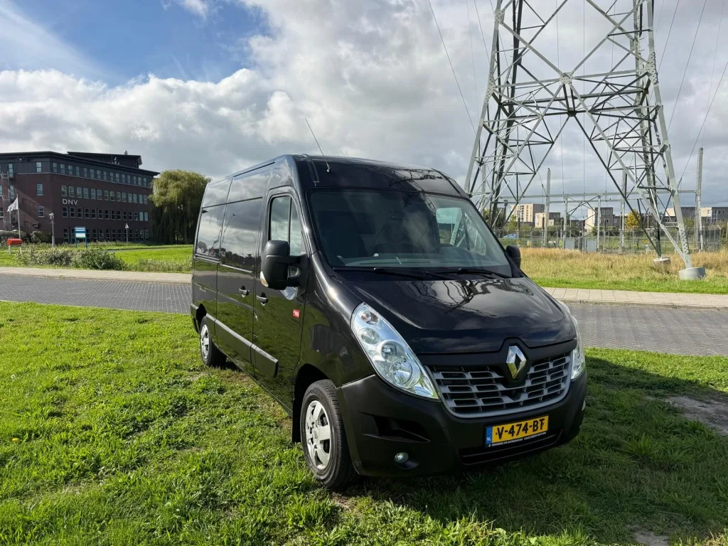 Renault Master (2017) — foto 1