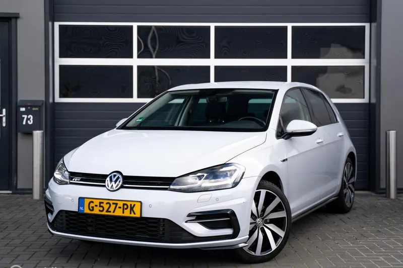 Volkswagen Golf (2018)