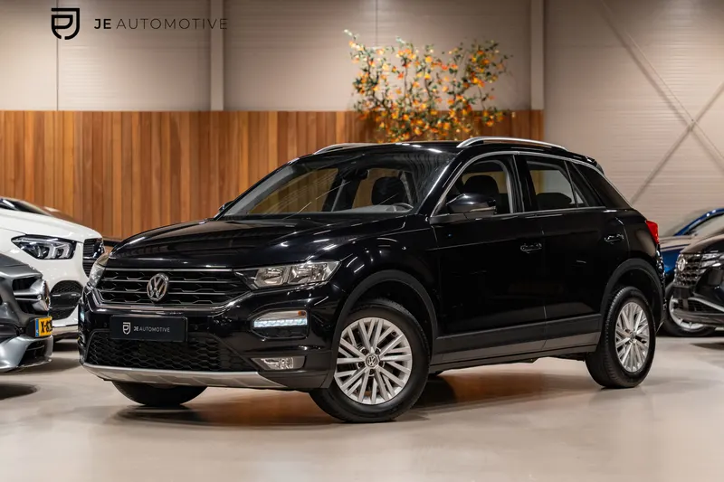 Volkswagen T-Roc (2017)