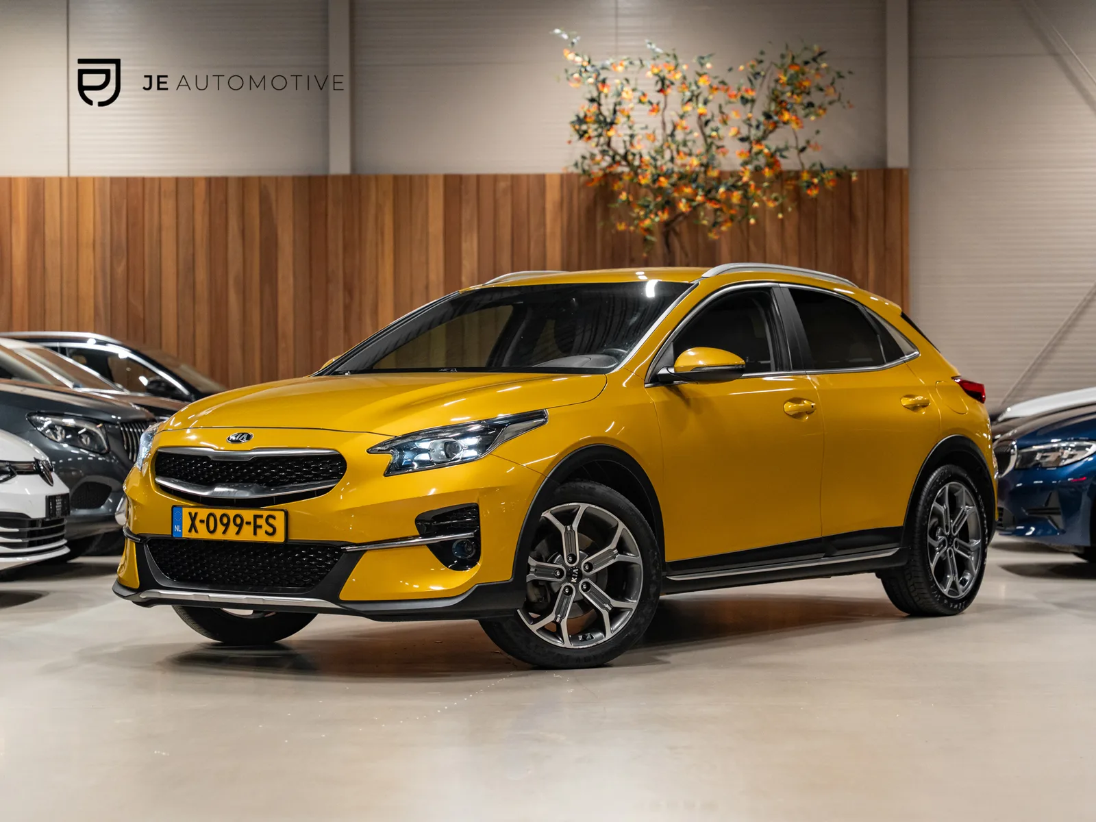 Kia XCeed (2020) — foto 1