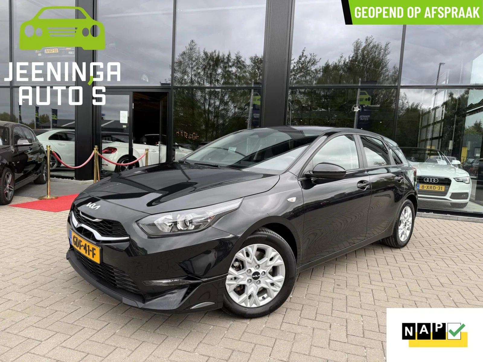 Kia Ceed (2024) — foto 1
