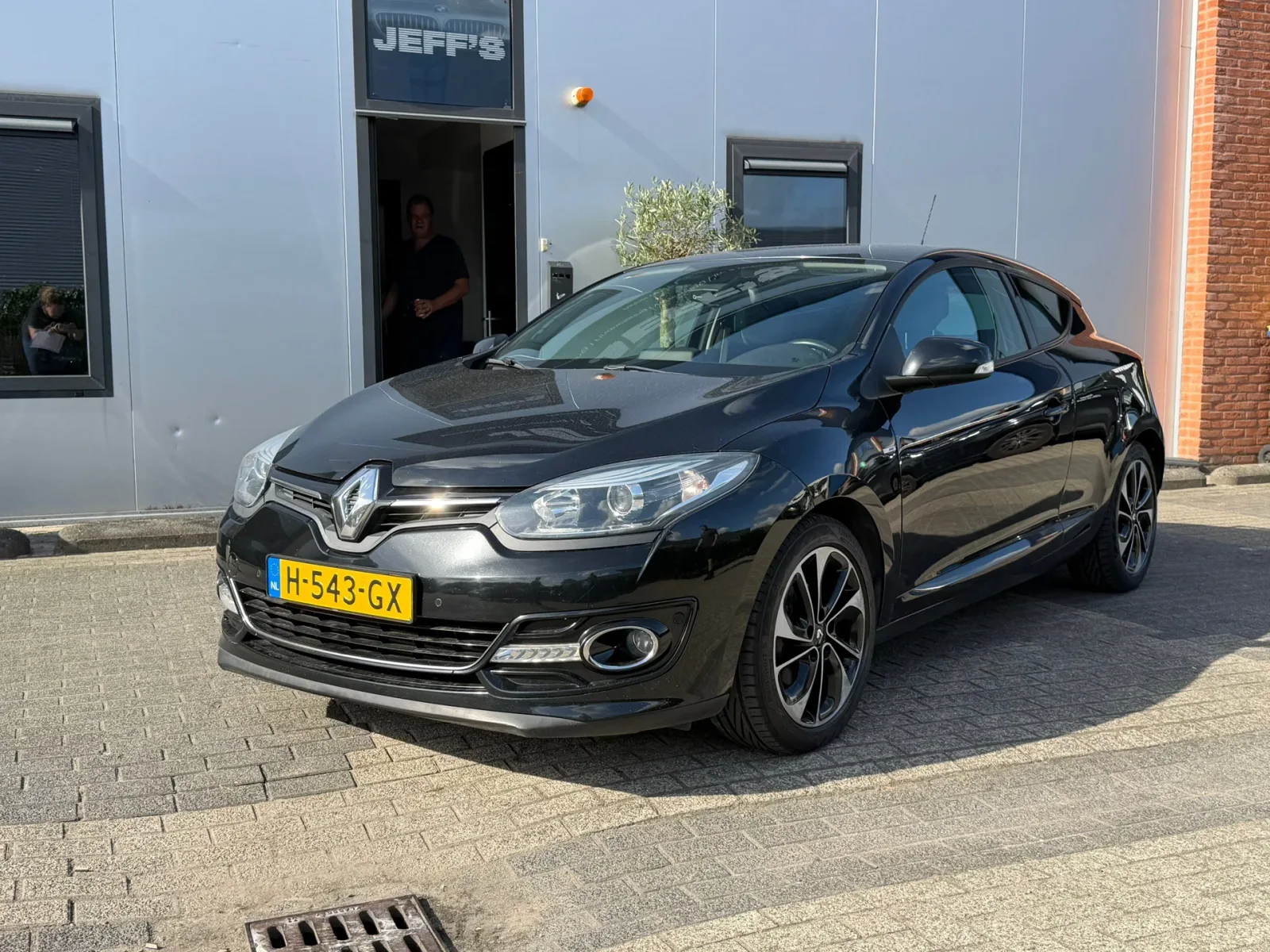 Renault Mégane (2015) — foto 1