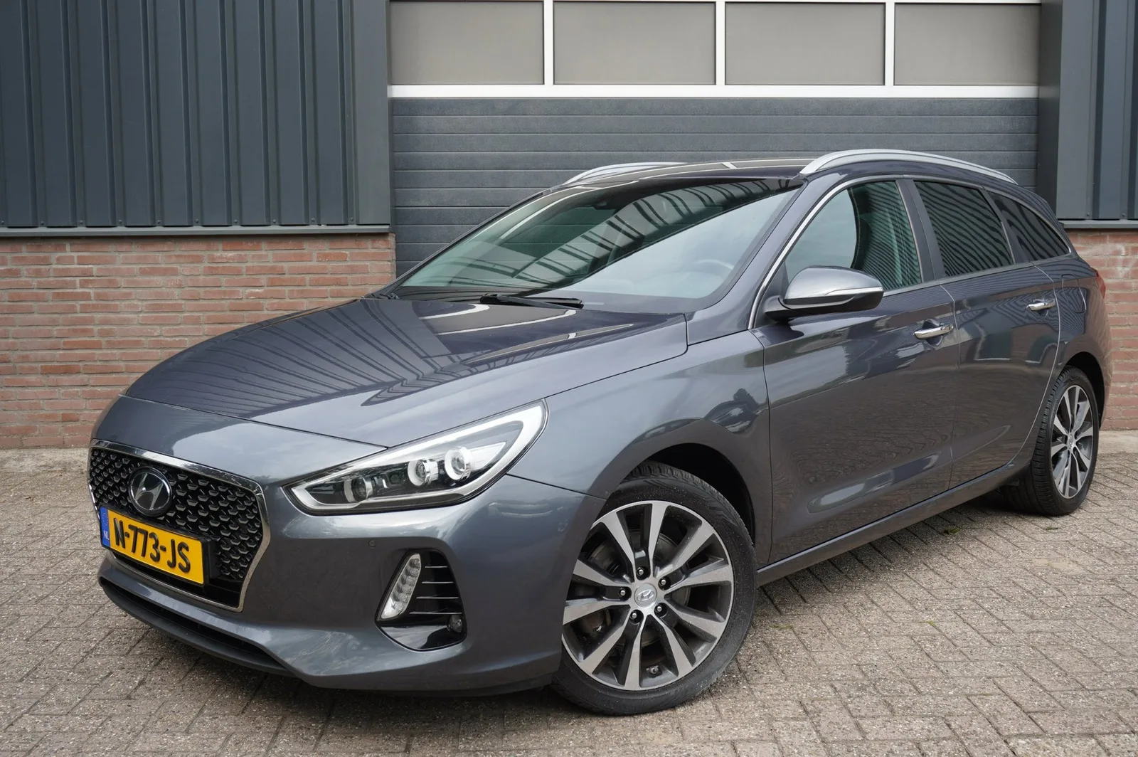 Hyundai i30 (2018) — foto 1