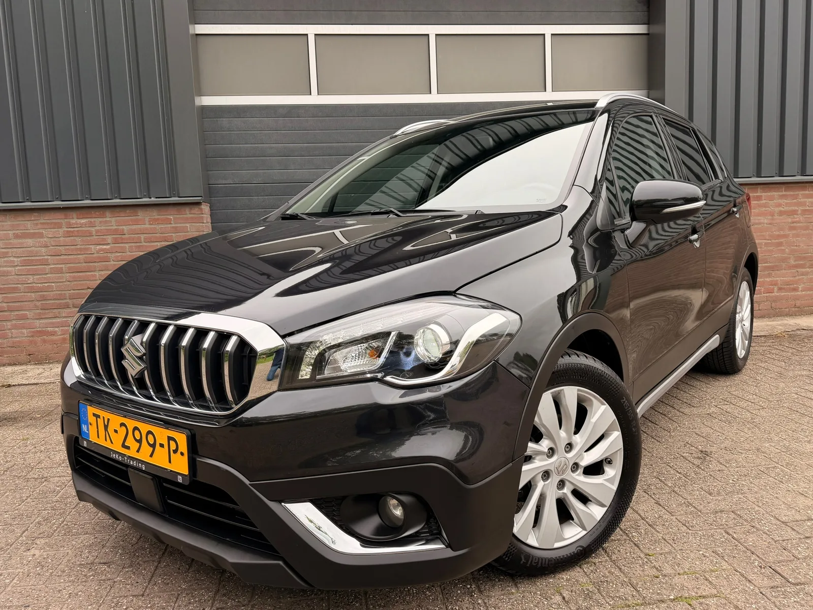 Suzuki S-Cross (2018) — foto 1