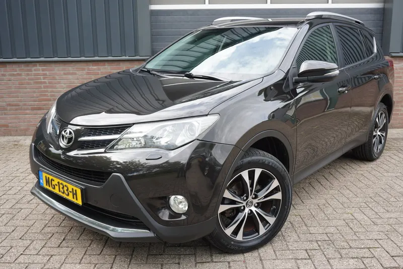 Toyota RAV4 (2014)