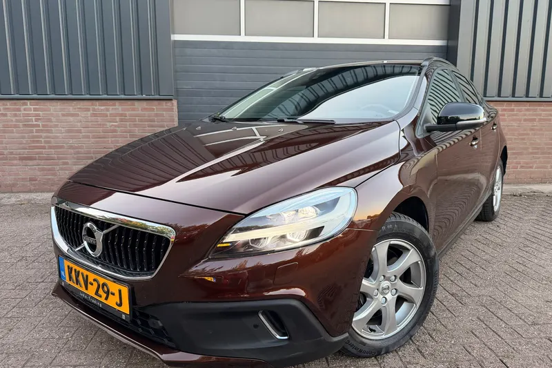 Volvo V40 Cross Country (2017)