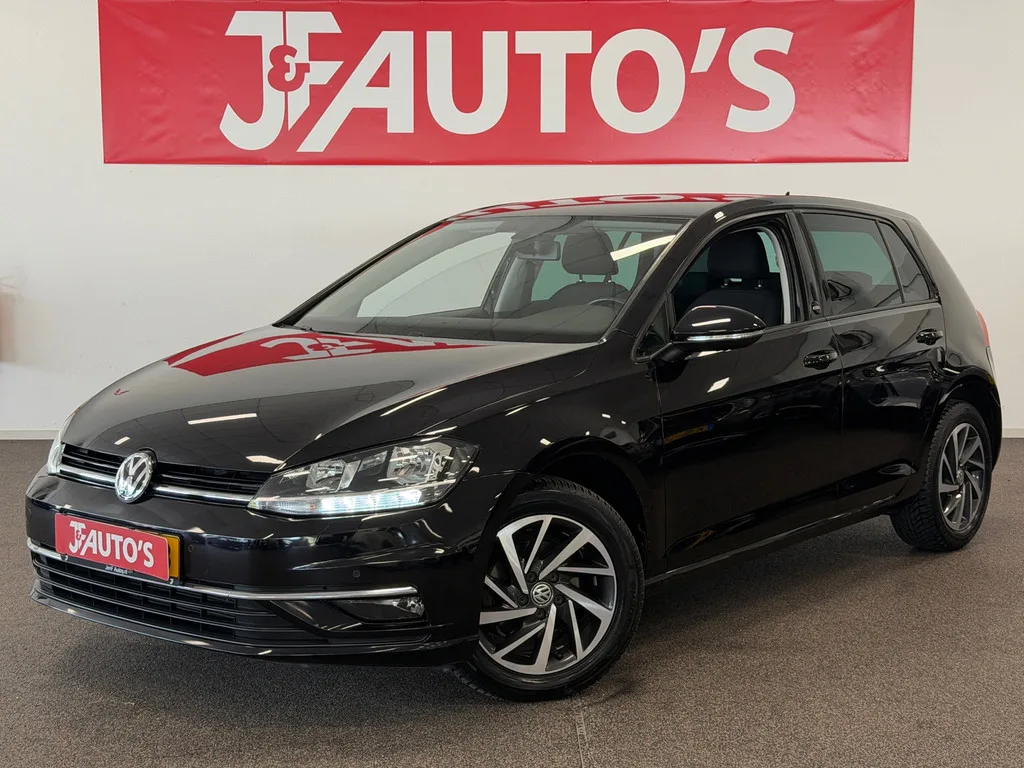 Volkswagen Golf (2017) — foto 1