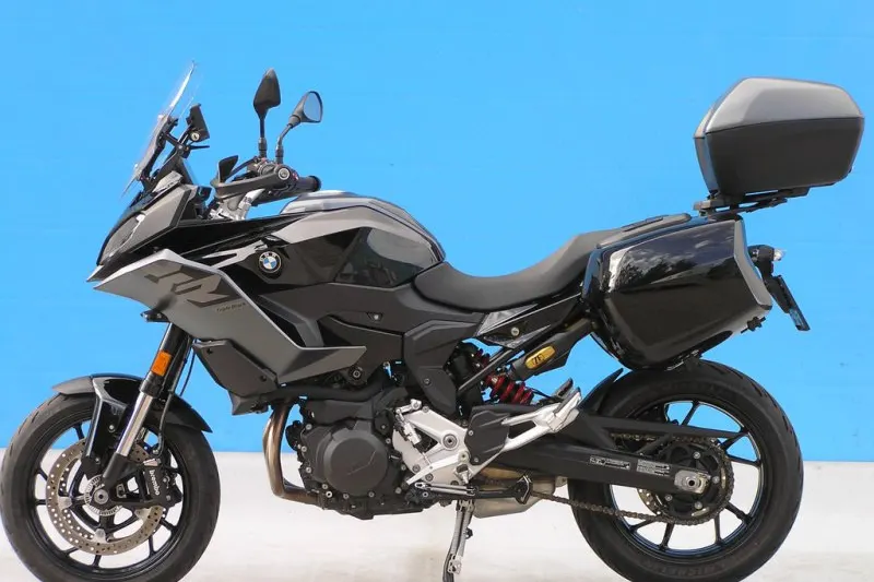BMW F 900 XR (2024)