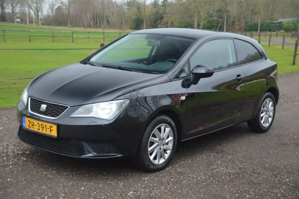 SEAT Ibiza (2012) — foto 1