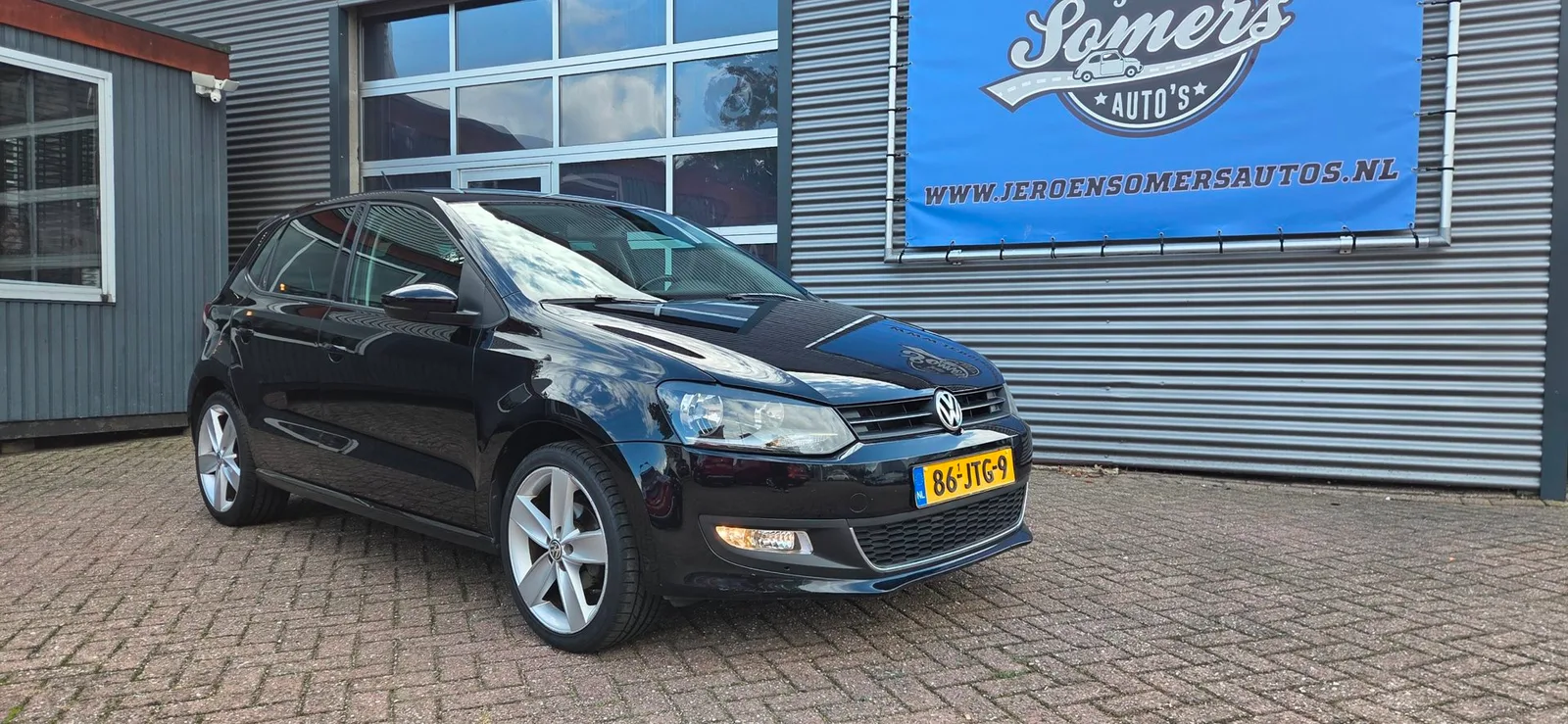 Volkswagen Polo (2009) — foto 1