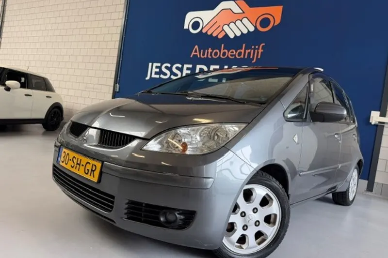Mitsubishi Colt (2006)
