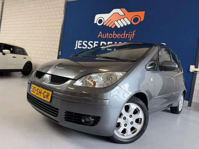 Mitsubishi Colt (2006) — foto 1