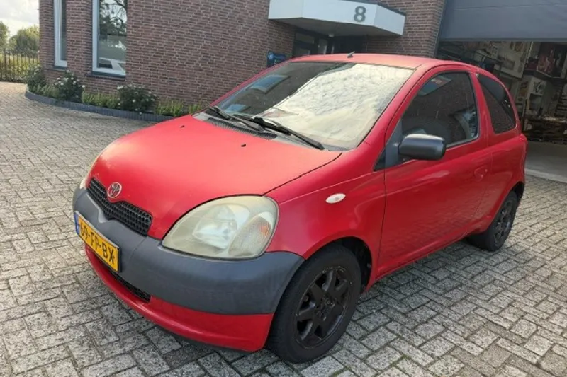 Toyota Yaris (2000)