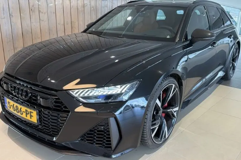 Audi RS 6 (2021)