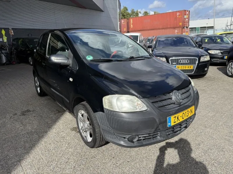 Volkswagen Fox (2009) — foto 1